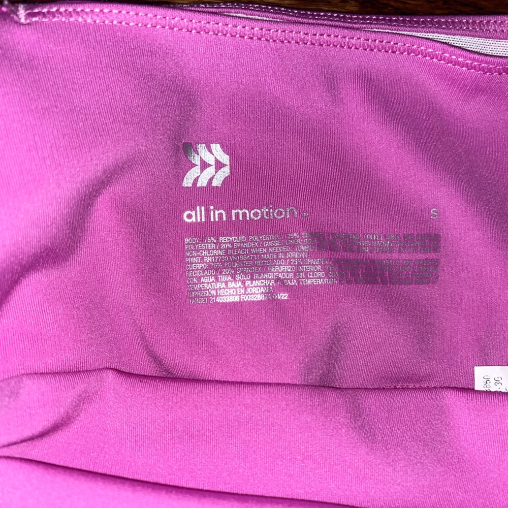 Pink leggings, all in motion